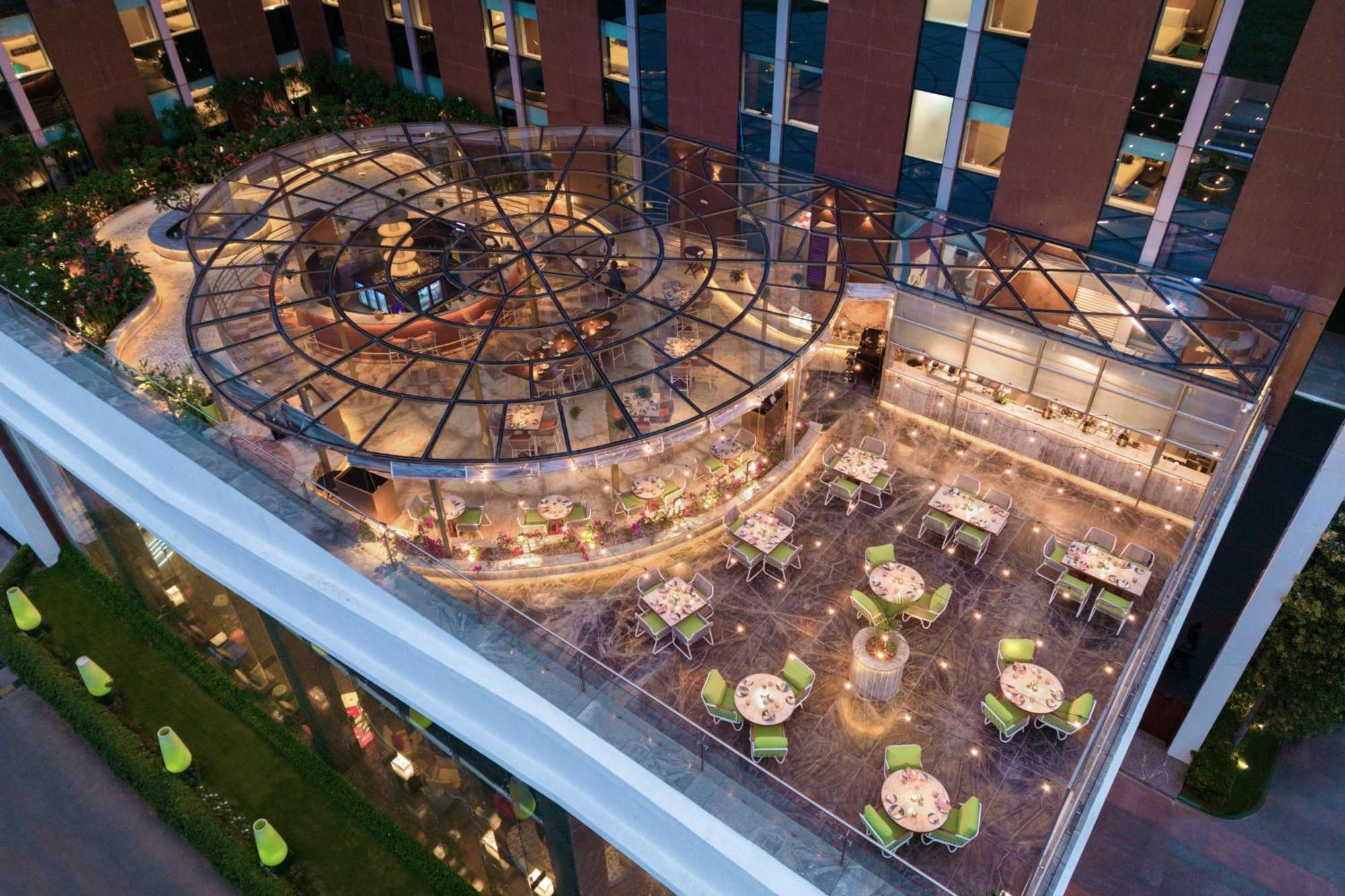 Aloft Bengaluru Outer Ring Road Hotell Exteriör bild