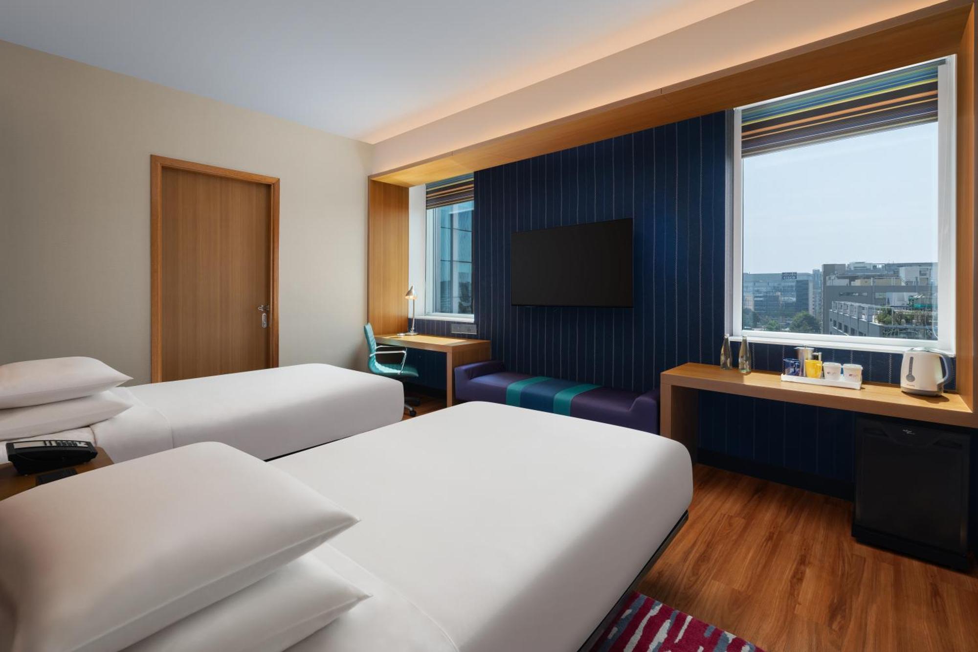 Aloft Bengaluru Outer Ring Road Hotell Exteriör bild