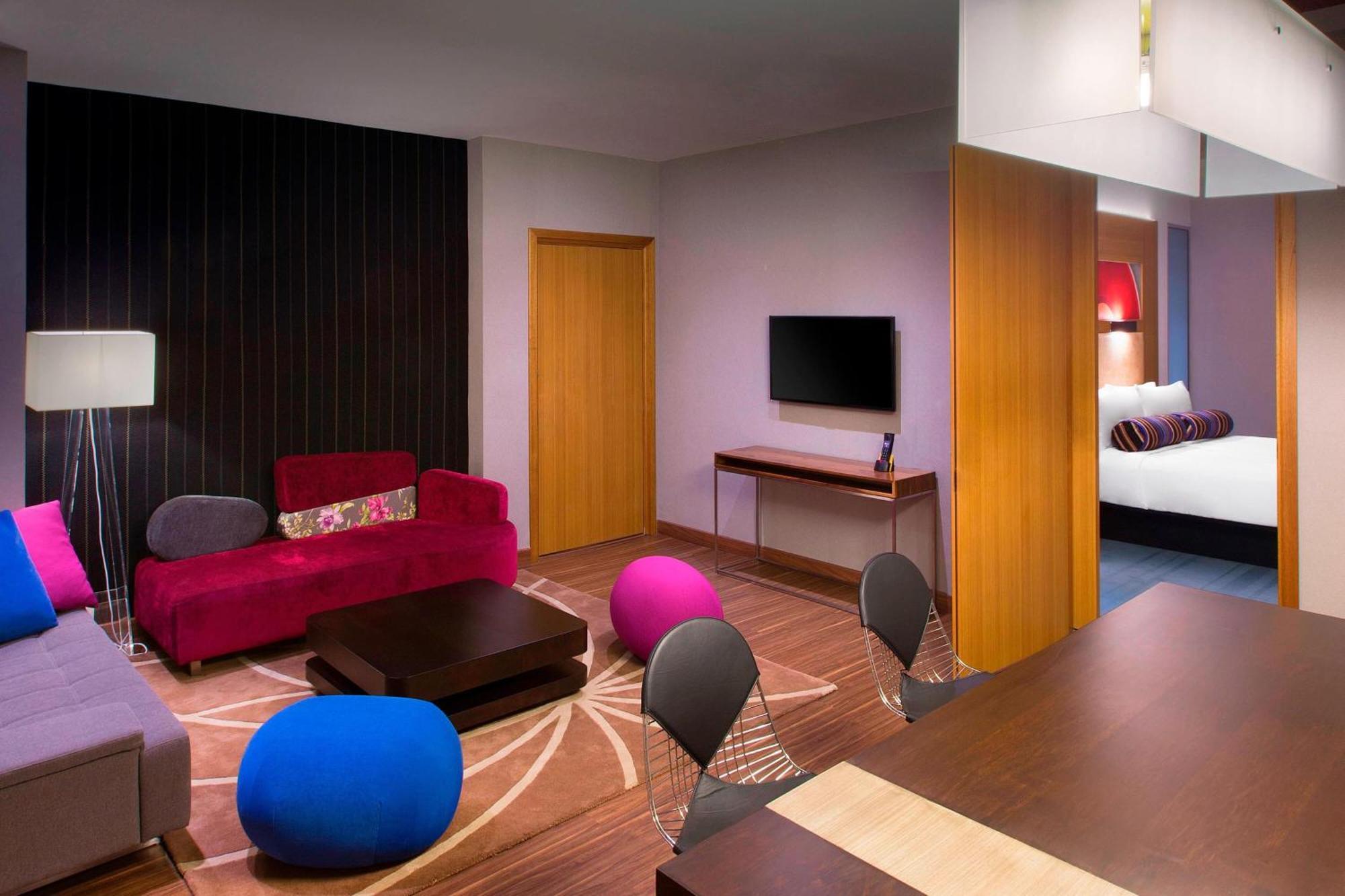 Aloft Bengaluru Outer Ring Road Hotell Exteriör bild